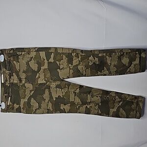 Anthropologie relaxed chino camo camouflage green straight leg jeans 27 P